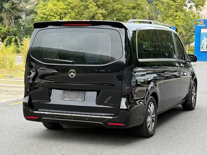 Фото 9 - Mercedes-Benz Vito