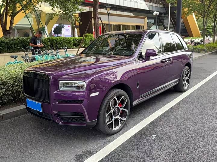 Фото 1 - Rolls-Royce Cullinan