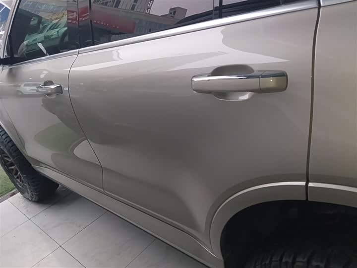 Фото 5 - Tank 500 Hybrid