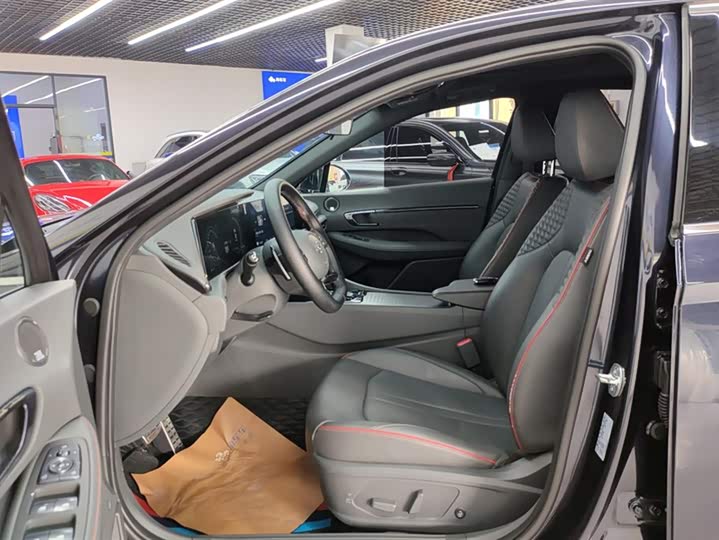 Фото 9 - Hyundai Sonata N Line