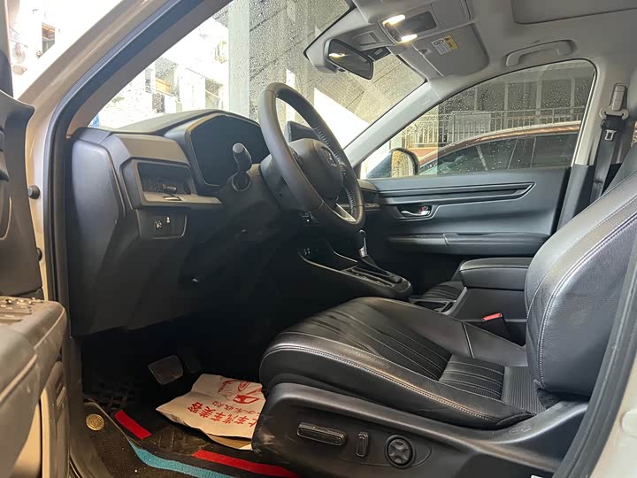 Фото 4 - Honda Breeze