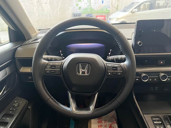 Фото 9 - Honda Breeze