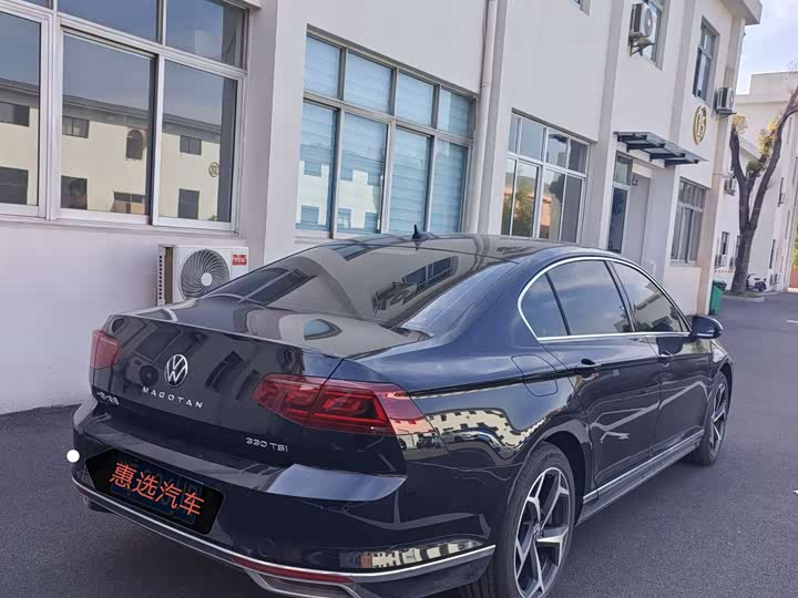 Фото 9 - Volkswagen Magotan