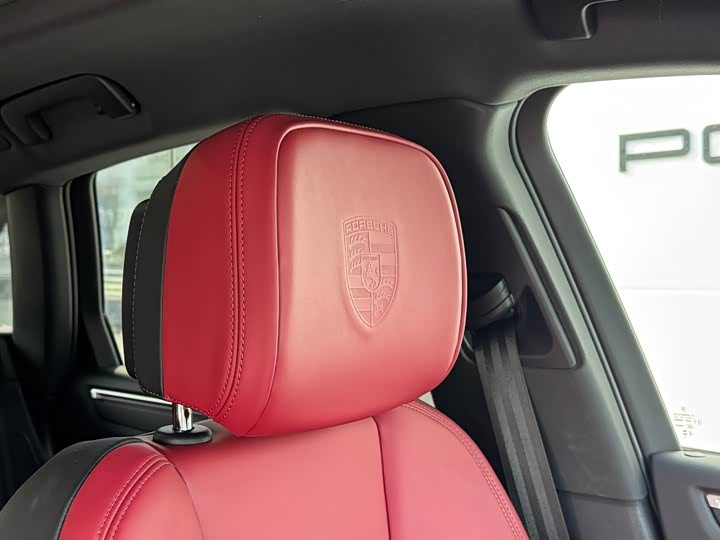 Фото 11 - Porsche Macan