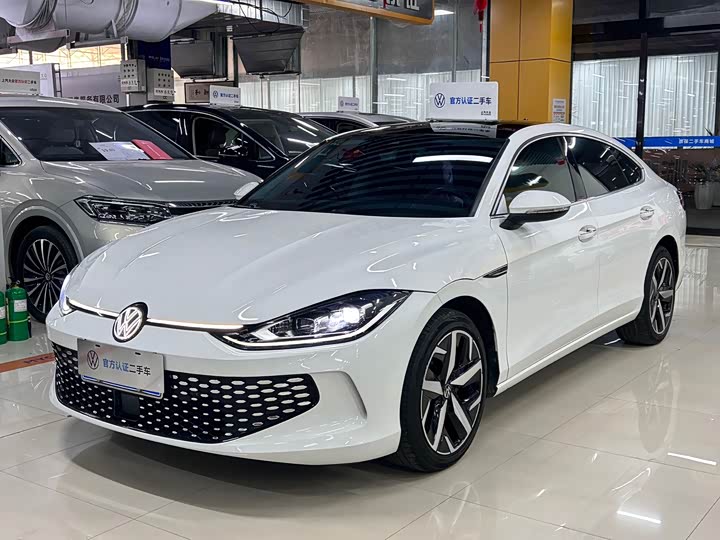 Фото 1 - Volkswagen Lamando L