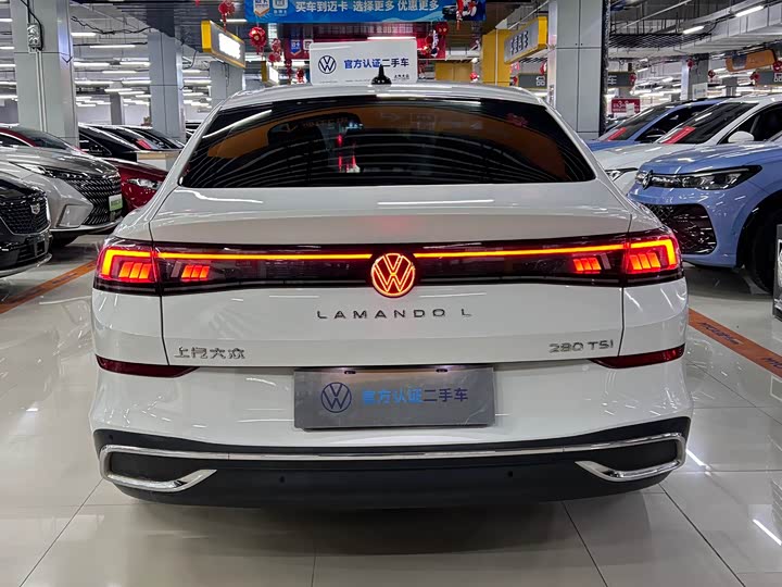 Фото 4 - Volkswagen Lamando L