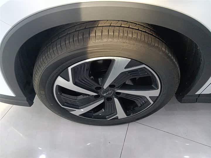 Фото 23 - BYD Sea Lion 05 DM-i Hybrid