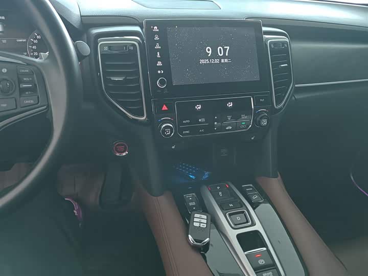 Фото 13 - Honda UR-V