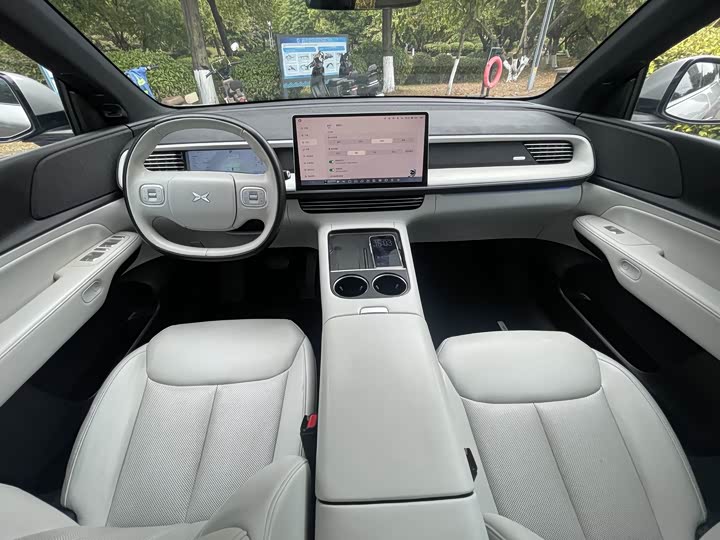 Фото 11 - XPeng G6