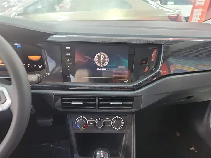 Фото 13 - Volkswagen Lavida