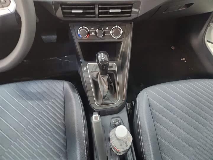 Фото 14 - Volkswagen Lavida