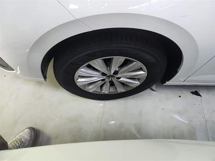 Фото 23 - Volkswagen Lavida