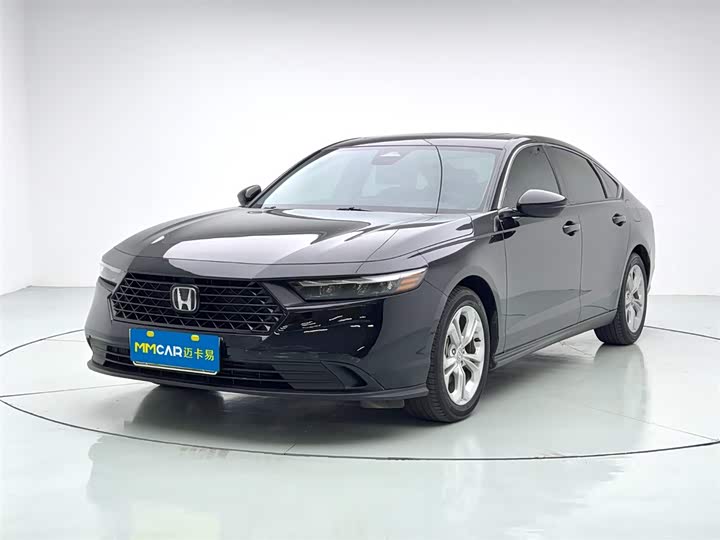 Фото 1 - Honda Accord