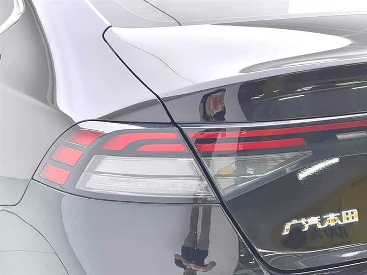 Фото 12 - Honda Accord