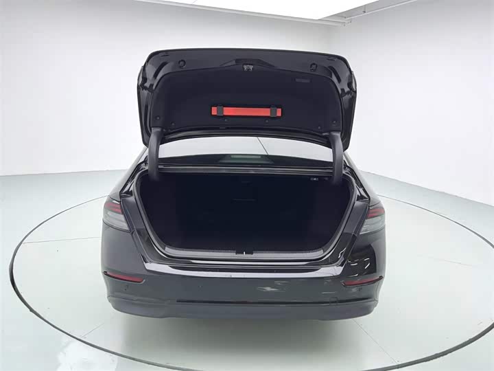 Фото 13 - Honda Accord