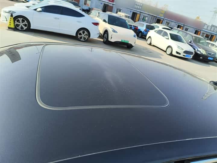 Фото 26 - Volkswagen Passat