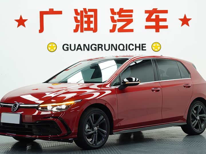 Фото 1 - Volkswagen Golf