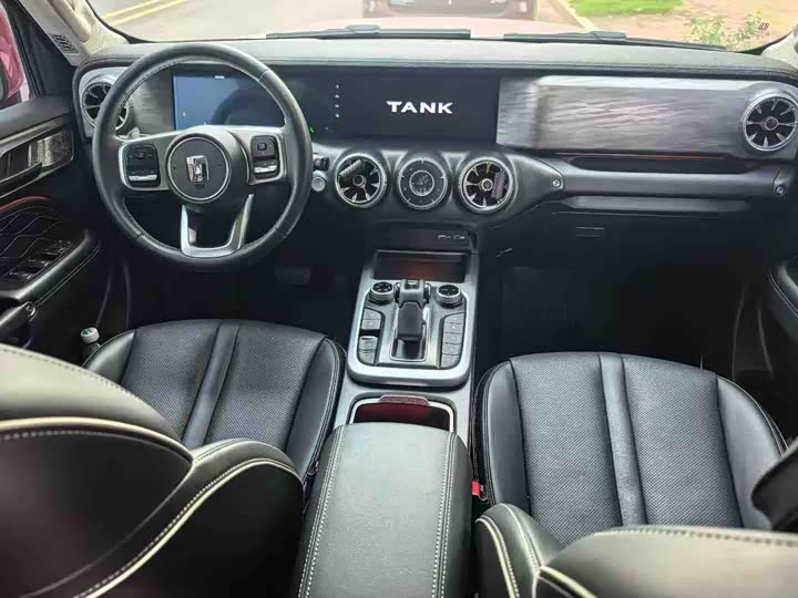 Фото 2 - Tank 300