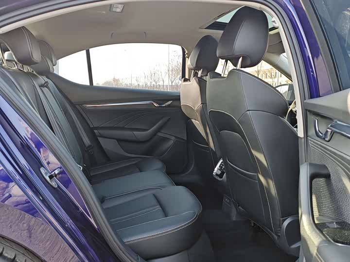 Фото 15 - Skoda Octavia Pro