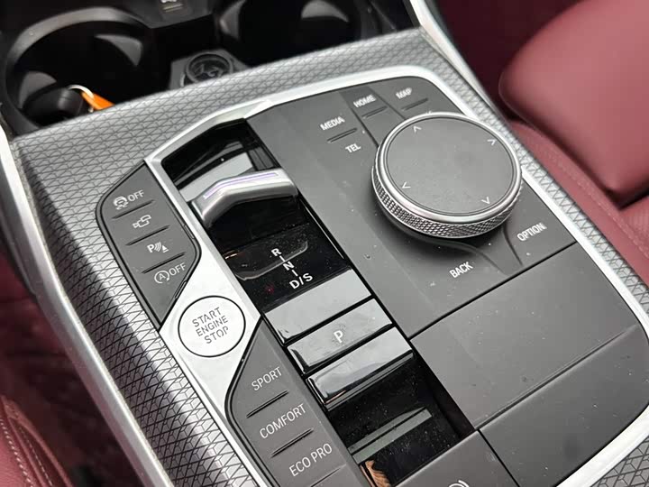 Фото 16 - BMW 3 Series