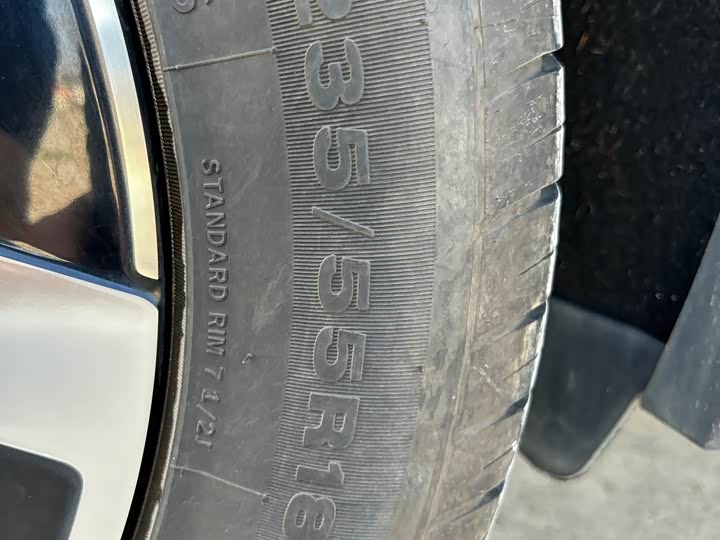 Фото 13 - Volkswagen Tayron