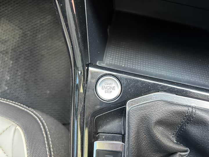 Фото 22 - Volkswagen Tayron