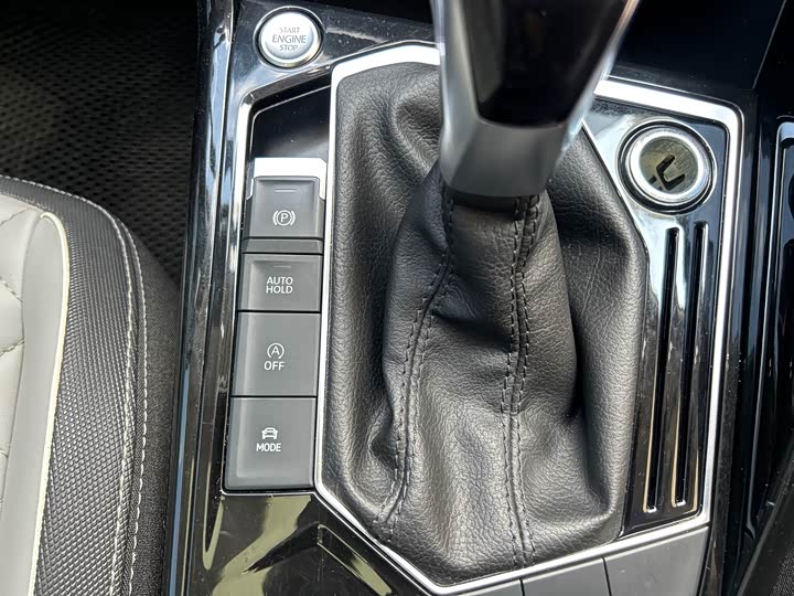 Фото 23 - Volkswagen Tayron