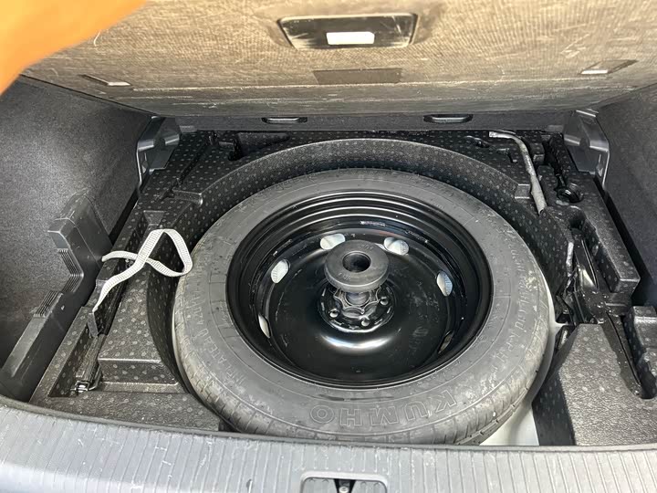 Фото 29 - Volkswagen Tayron