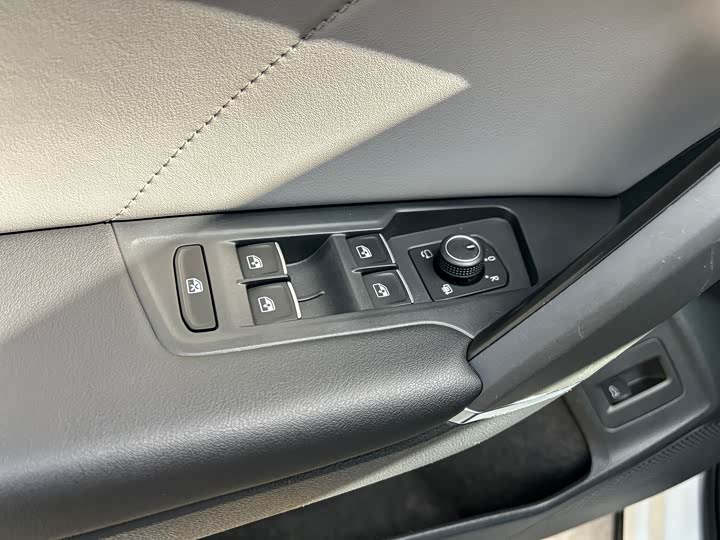 Фото 35 - Volkswagen Tayron