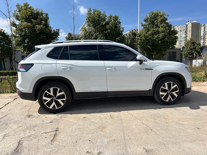 Фото 8 - Volkswagen Tayron