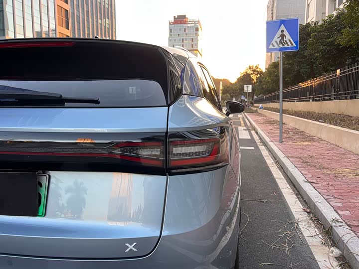 Фото 12 - Volkswagen ID.4 X