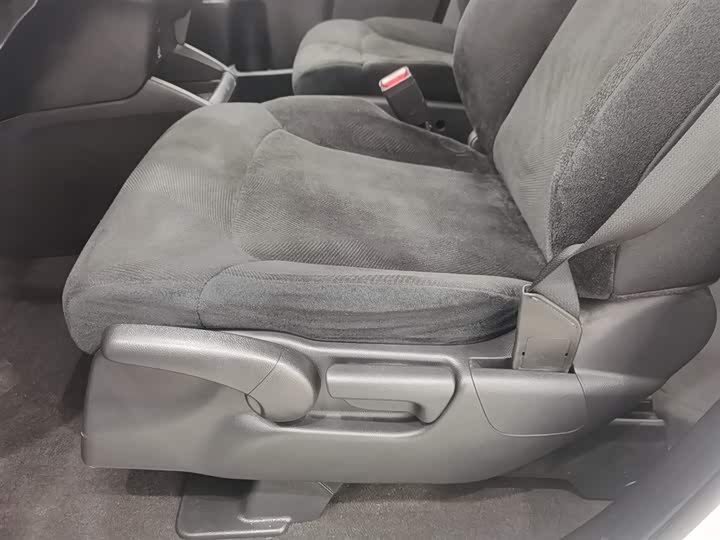 Фото 20 - Honda Odyssey