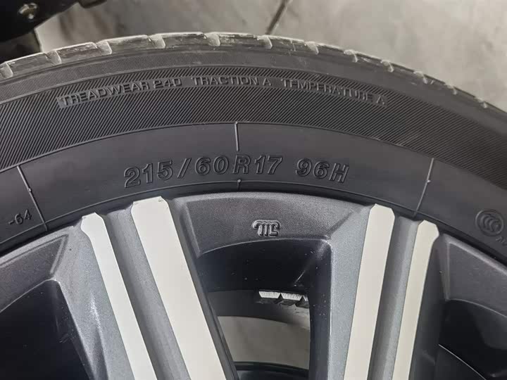 Фото 24 - Honda Odyssey