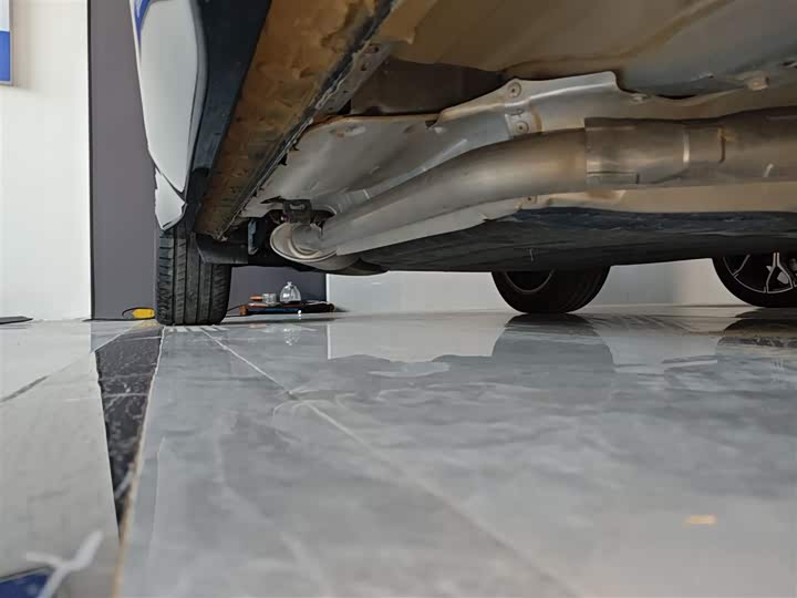 Фото 21 - Honda Breeze Hybrid