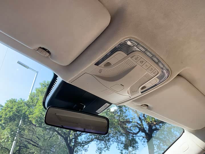 Фото 24 - Mercedes-Benz Vito