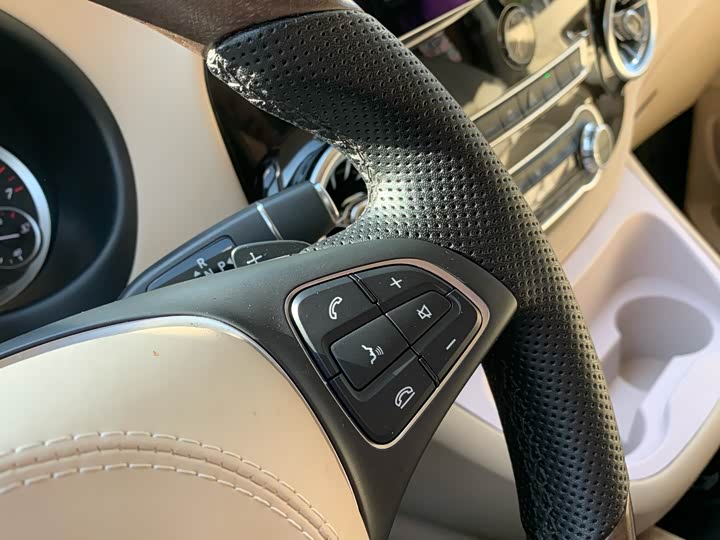 Фото 26 - Mercedes-Benz Vito