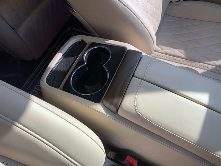 Фото 27 - Mercedes-Benz Vito