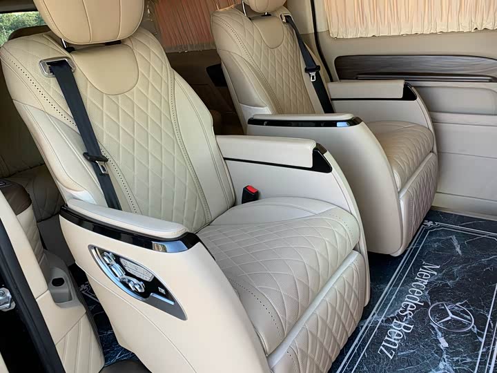 Фото 30 - Mercedes-Benz Vito