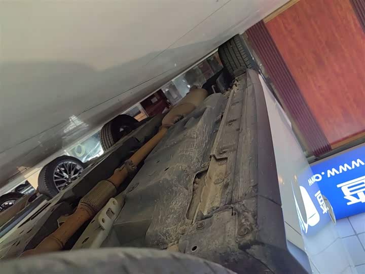 Фото 11 - Lexus RX