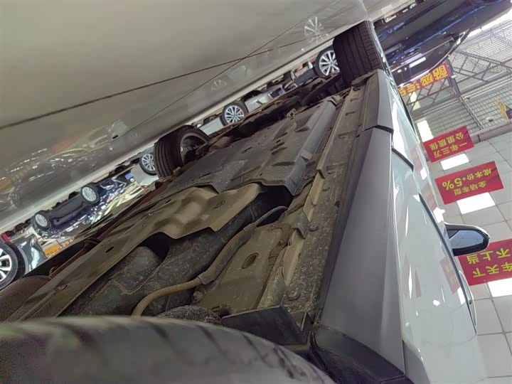 Фото 12 - Lexus RX