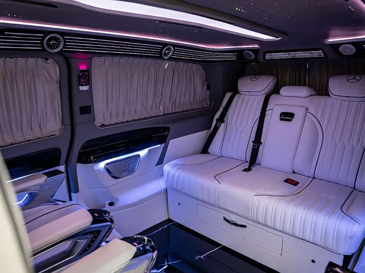 Фото 17 - Mercedes-Benz Vito