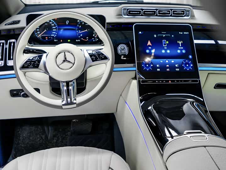 Фото 9 - Mercedes-Benz Vito