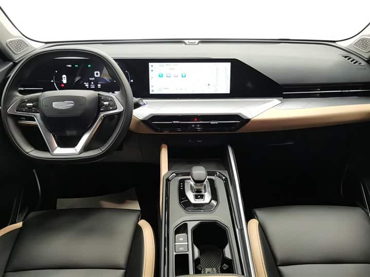 Фото 12 - Geely Okavango Pro