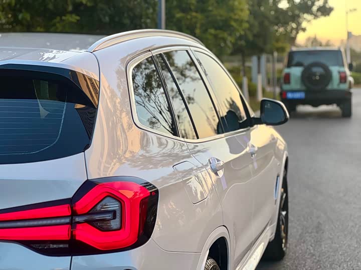 Фото 17 - BMW X3