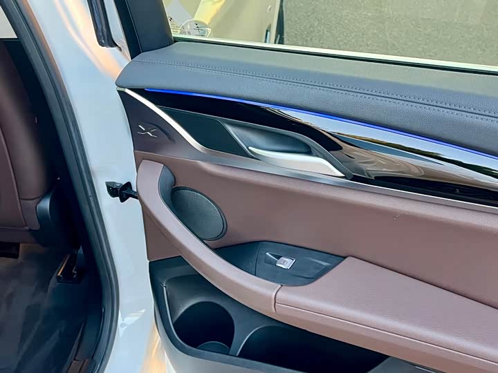 Фото 22 - BMW X3