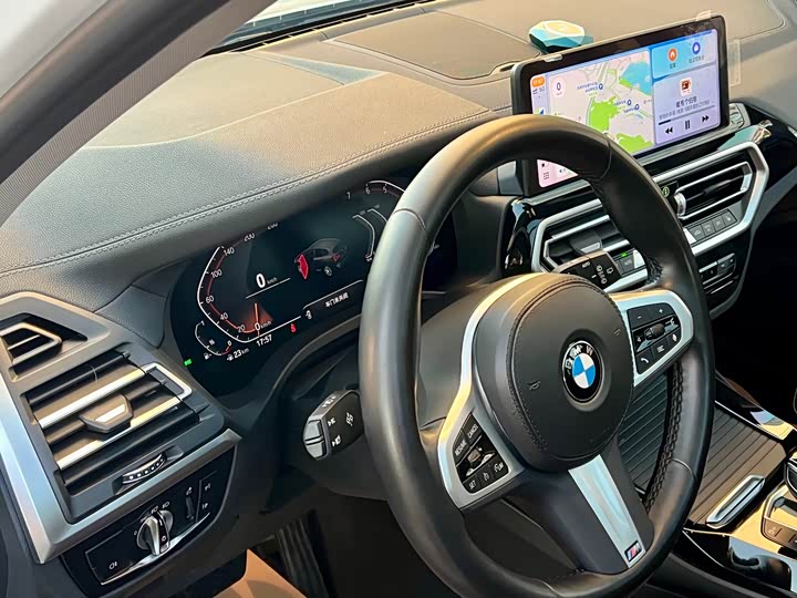 Фото 29 - BMW X3