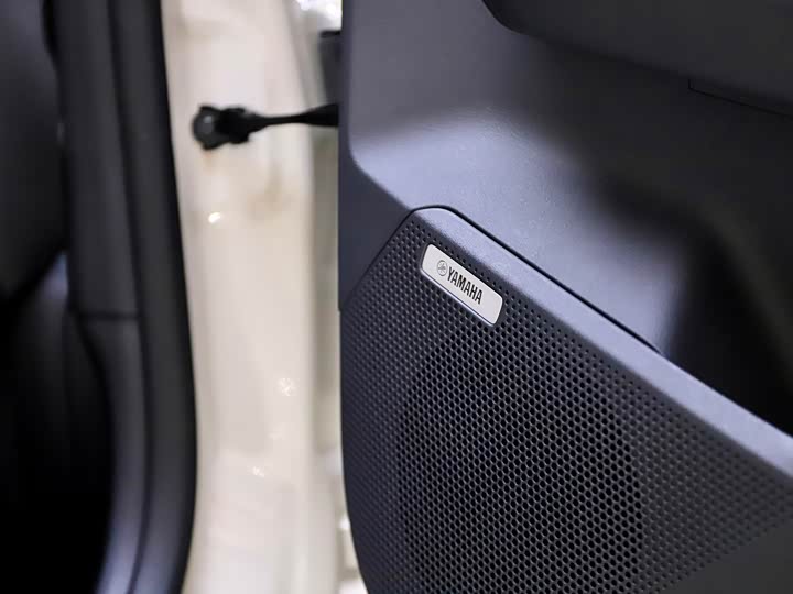 Фото 20 - Zeekr X