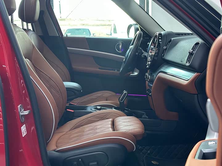 Фото 25 - Mini Countryman