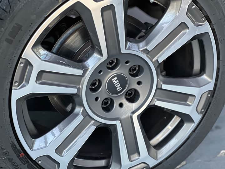 Фото 26 - Mini Countryman