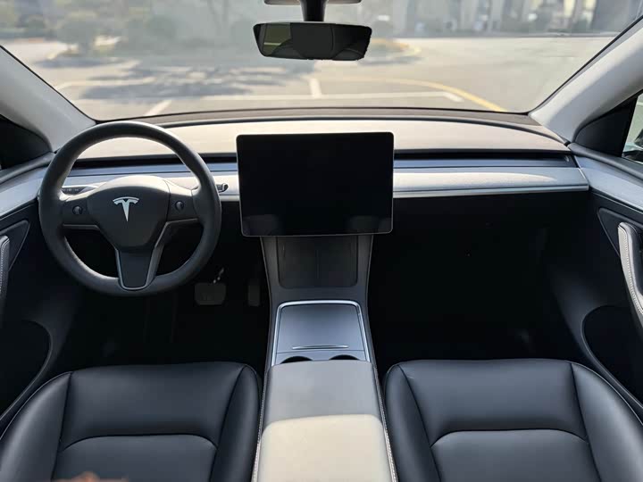 Фото 5 - Tesla Model Y